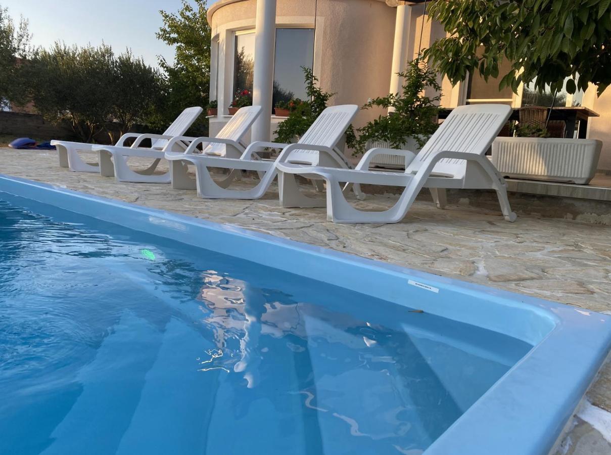 Villa Bubica- Cozy Holiday Home In Rural Area With Pool Stankovci  Dış mekan fotoğraf