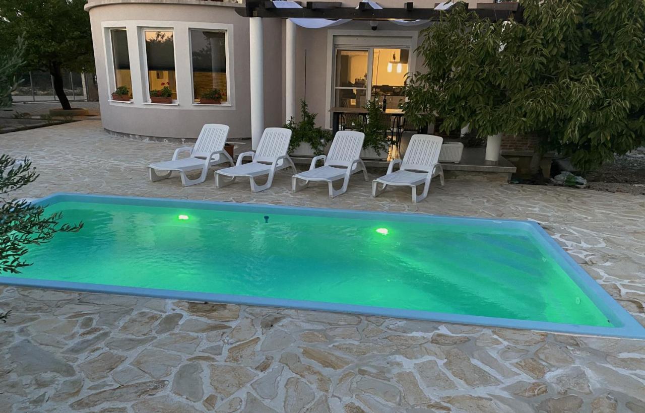 Villa Bubica- Cozy Holiday Home In Rural Area With Pool Stankovci  Dış mekan fotoğraf