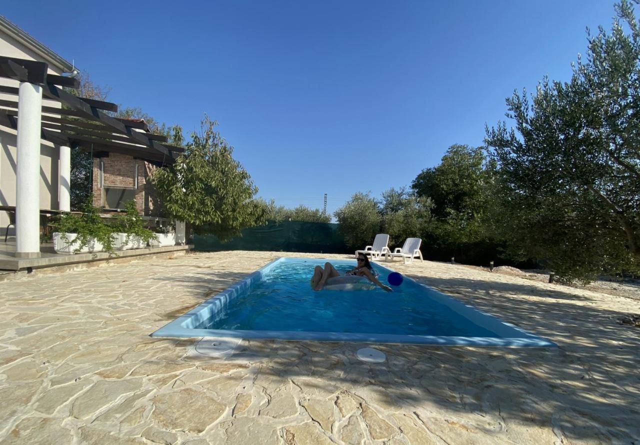 Villa Bubica- Cozy Holiday Home In Rural Area With Pool Stankovci  Dış mekan fotoğraf
