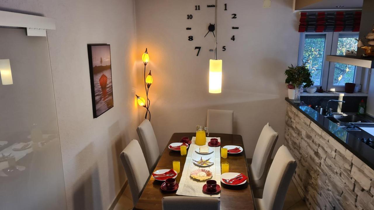 Villa Bubica- Cozy Holiday Home In Rural Area With Pool Stankovci  Dış mekan fotoğraf