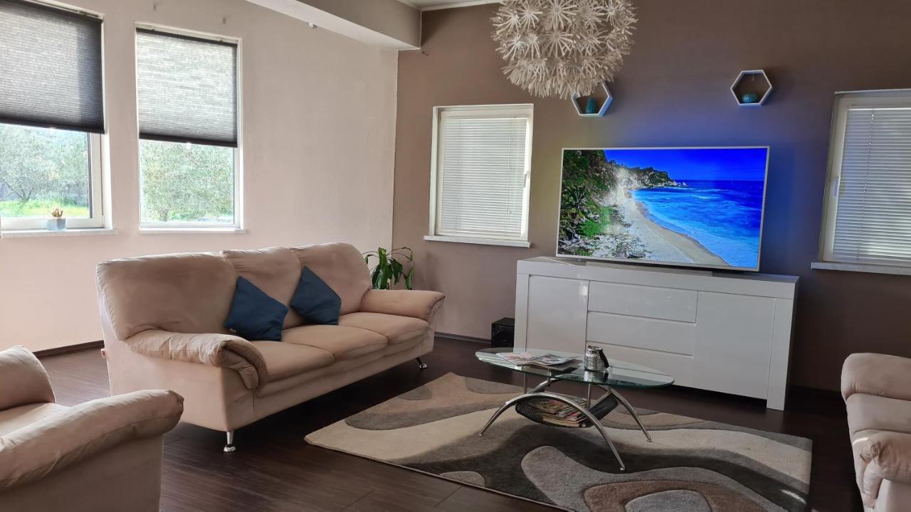 Villa Bubica- Cozy Holiday Home In Rural Area With Pool Stankovci  Dış mekan fotoğraf