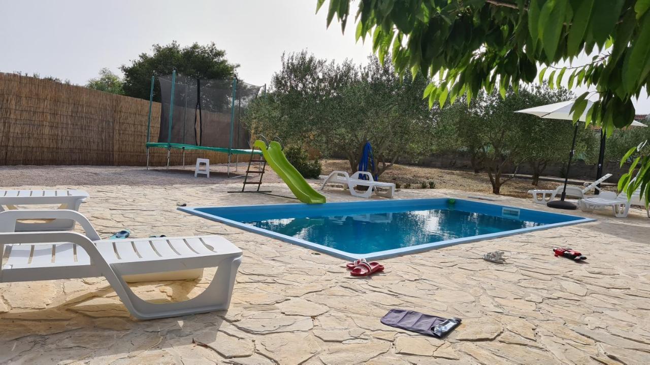 Villa Bubica- Cozy Holiday Home In Rural Area With Pool Stankovci  Dış mekan fotoğraf
