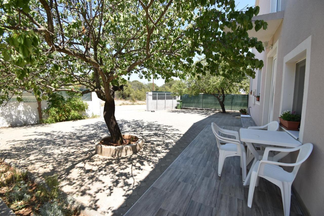 Villa Bubica- Cozy Holiday Home In Rural Area With Pool Stankovci  Dış mekan fotoğraf